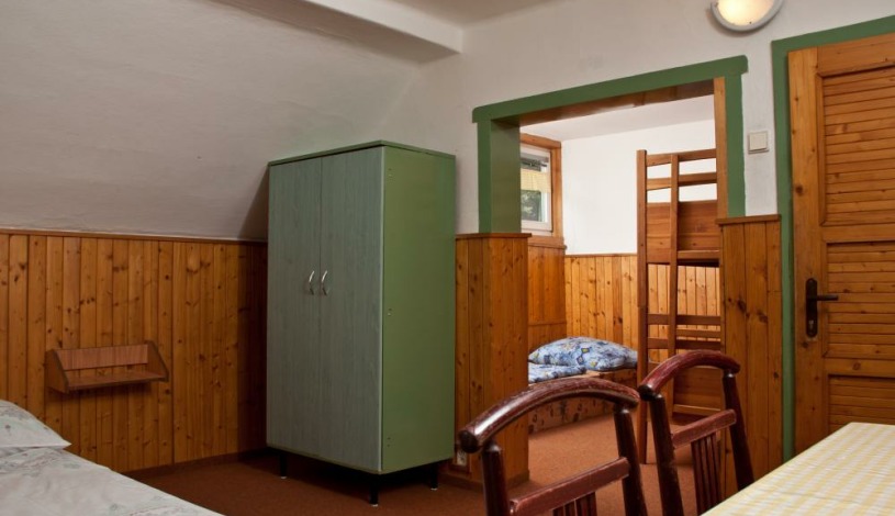 Chata a apartmány Šumava Železná Ruda - Pětilůžkový pokoj, Třílůžkový pokoj